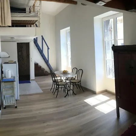 Homestay Beau Meuble Centre Historique *