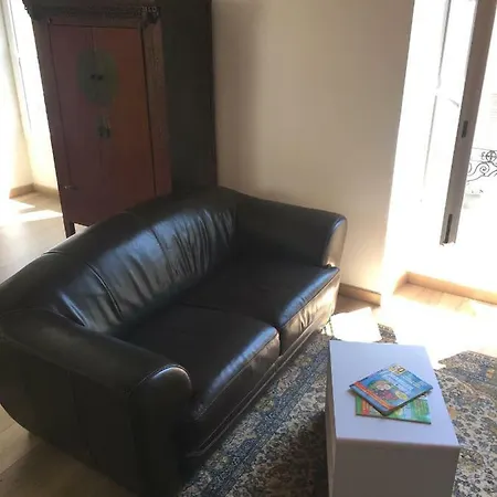 Privatunterkunft Beau Meuble Centre Historique