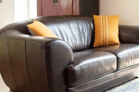 Beau Meuble Centre Historique *