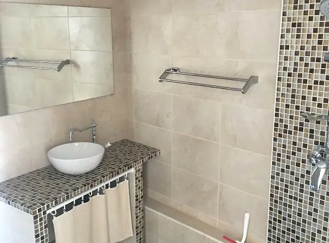 Beau Meuble Centre Historique *